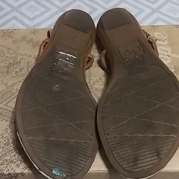 DV sandals - Picture 3 of 4